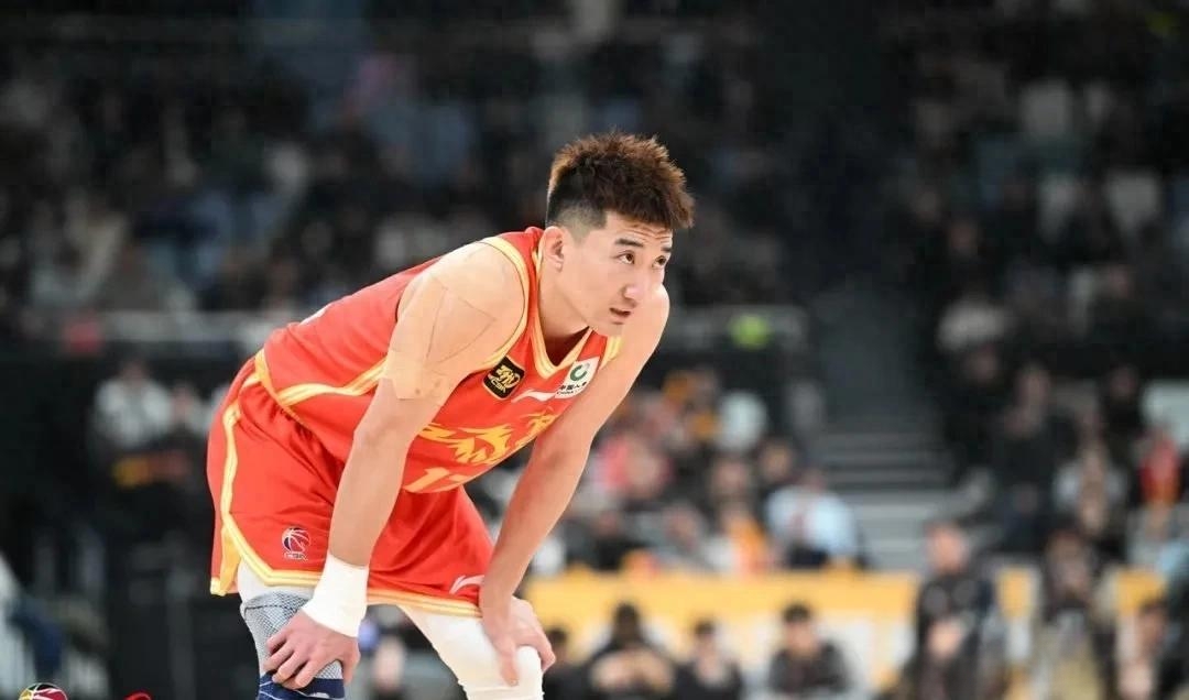 湖人鏖战山西队，孙铭徽状态火热