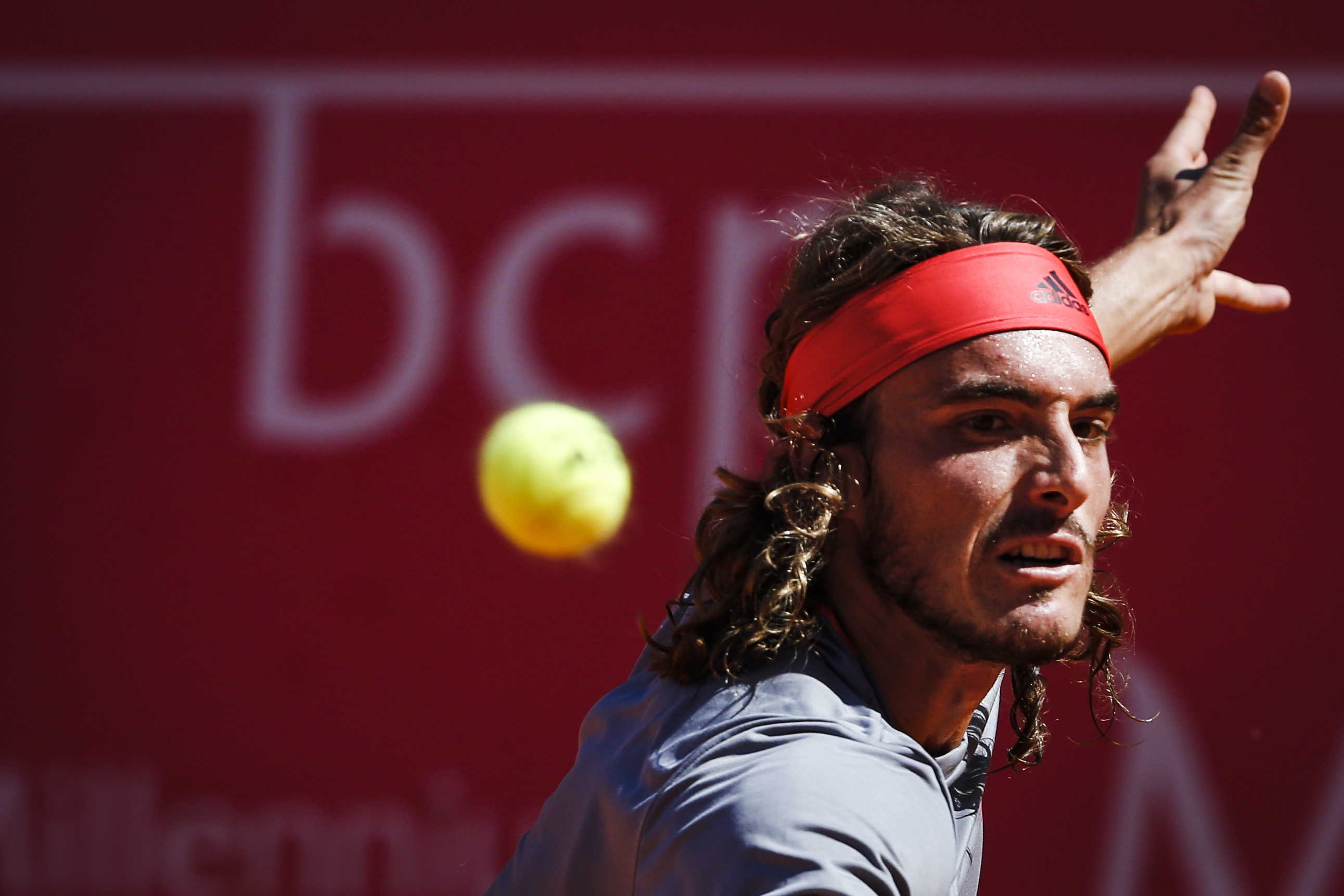 澳网翻盘ATP总决赛,西西帕斯惊艳四座 澳网翻盘ATP总决赛,西西帕斯惊艳四座