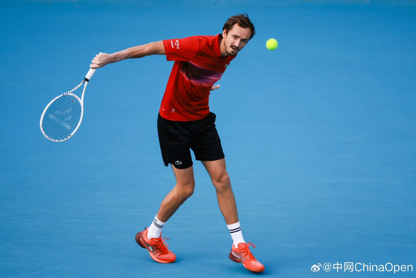 ATP总决赛翻盘澳网，梅德韦杰夫高光表现