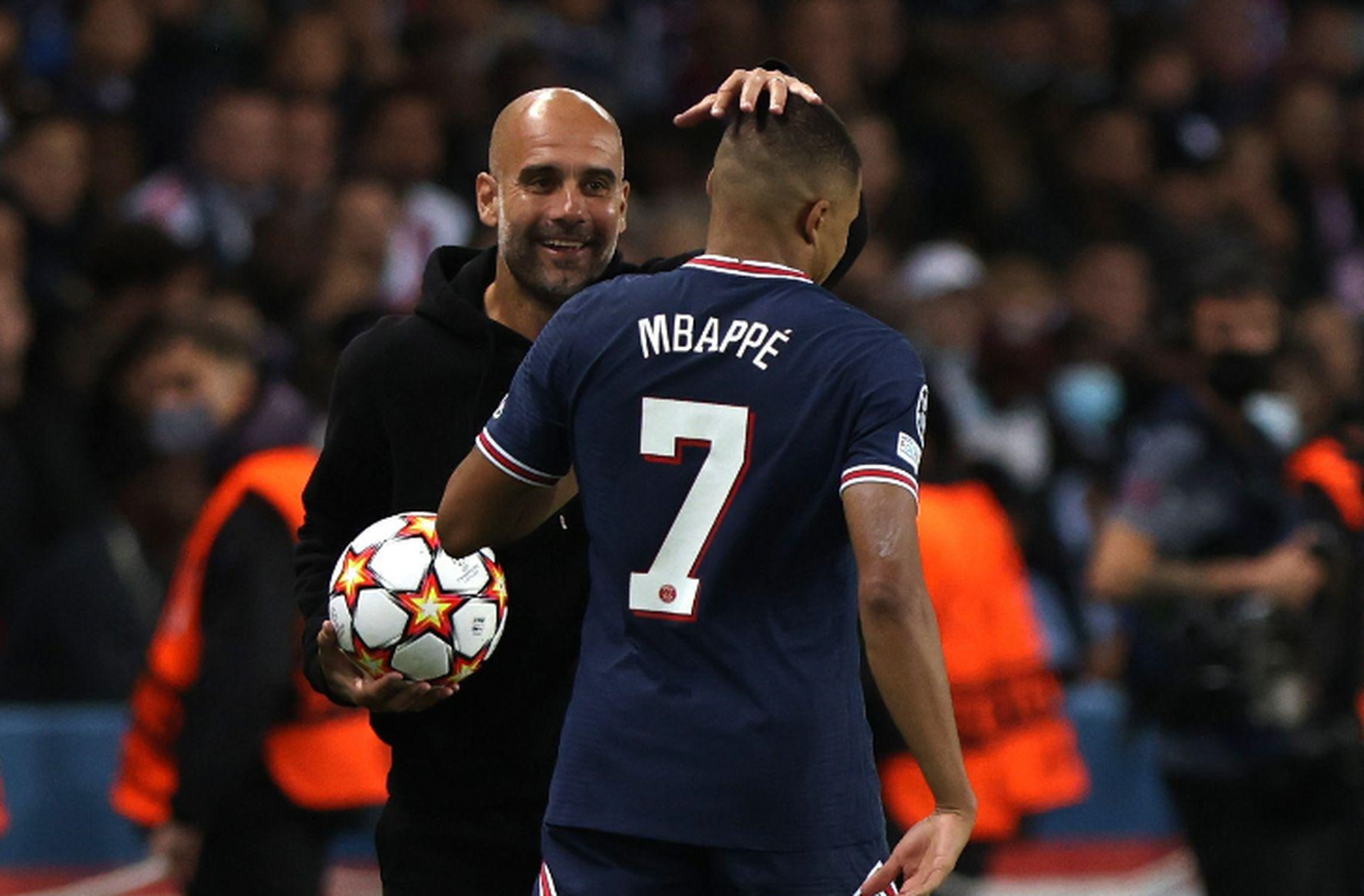 曼城绝杀荷兰，姆巴佩扛起全队