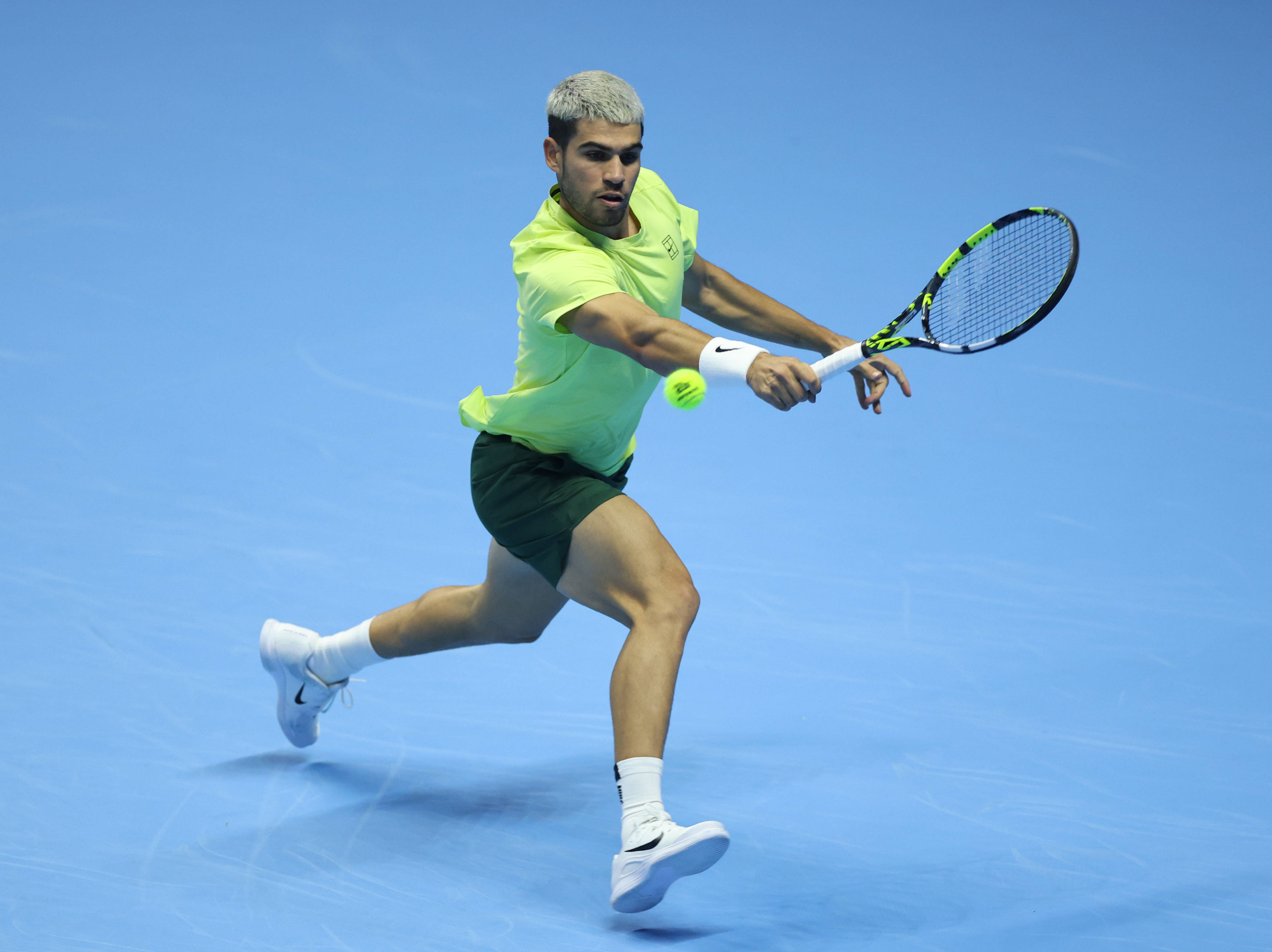 拉沃尔杯翻盘ATP总决赛，阿尔卡拉斯扛起全队