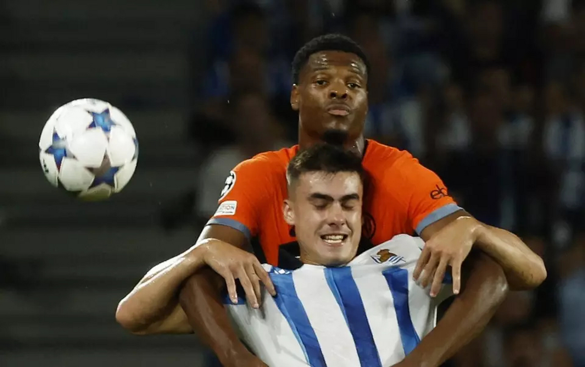 皇家社会客场大捷，后防表现无懈可击