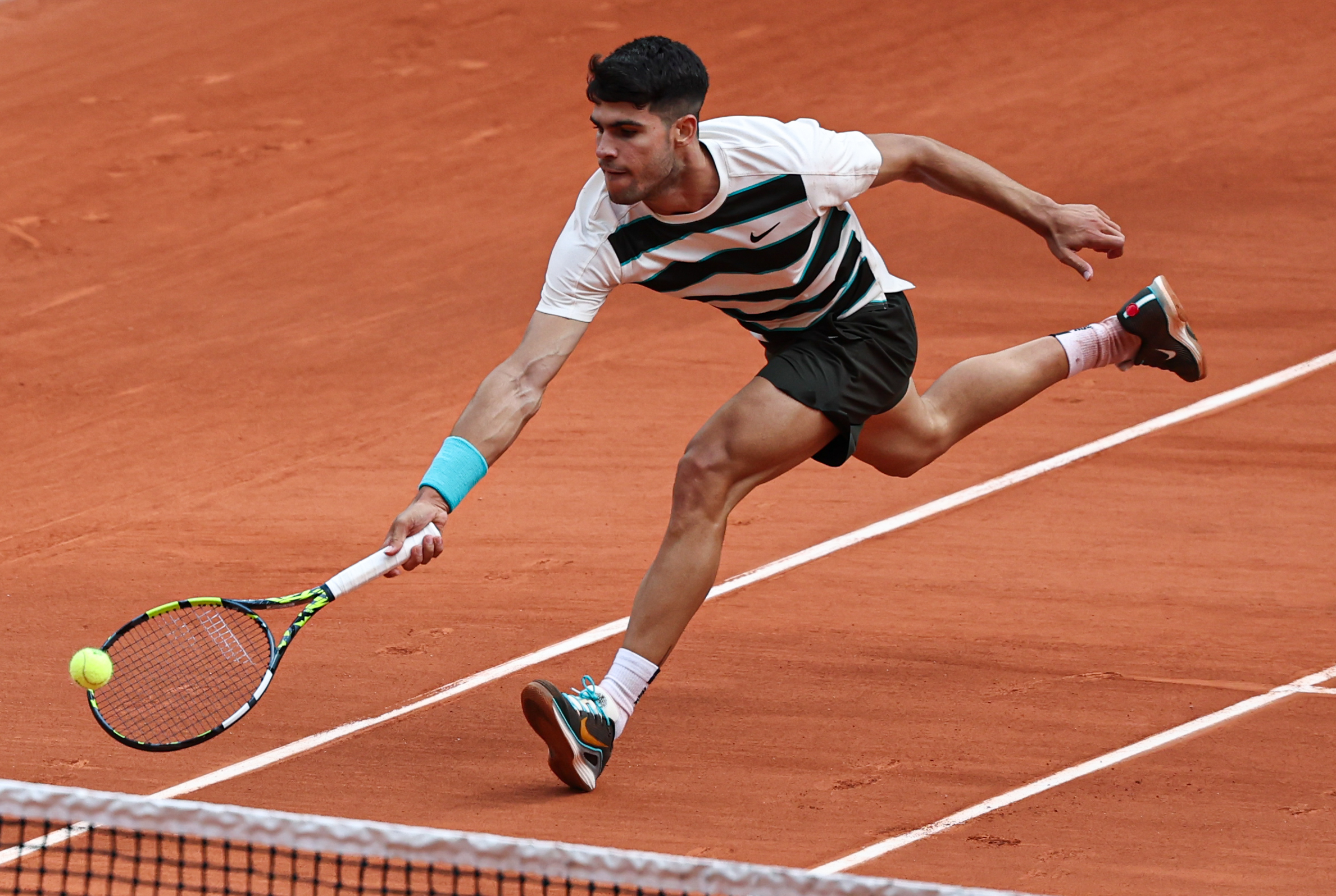 欧洲网球队血洗世界网球队，阿尔卡拉斯完成帽子戏法