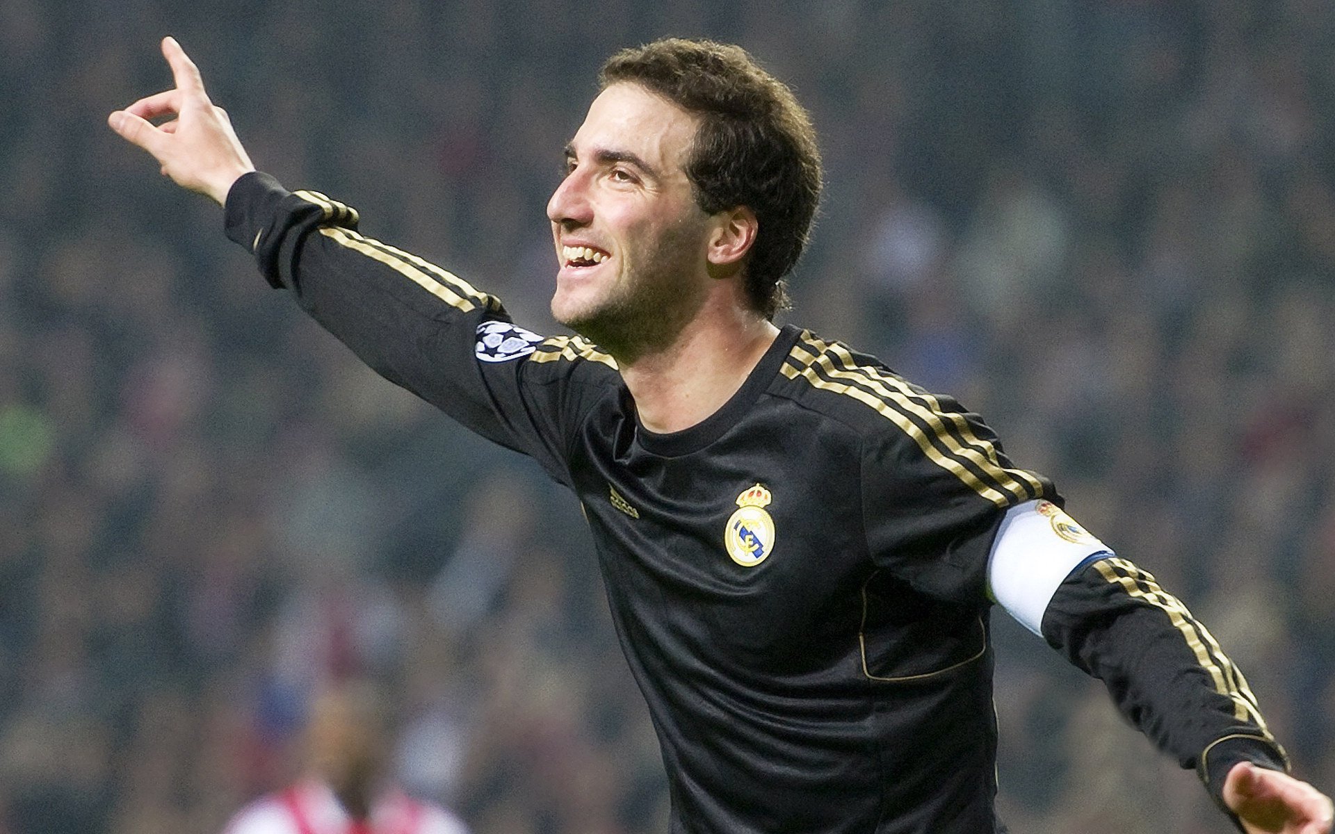 杰伦·格林爆发破魔术节奏，篮网主场失守显隐忧