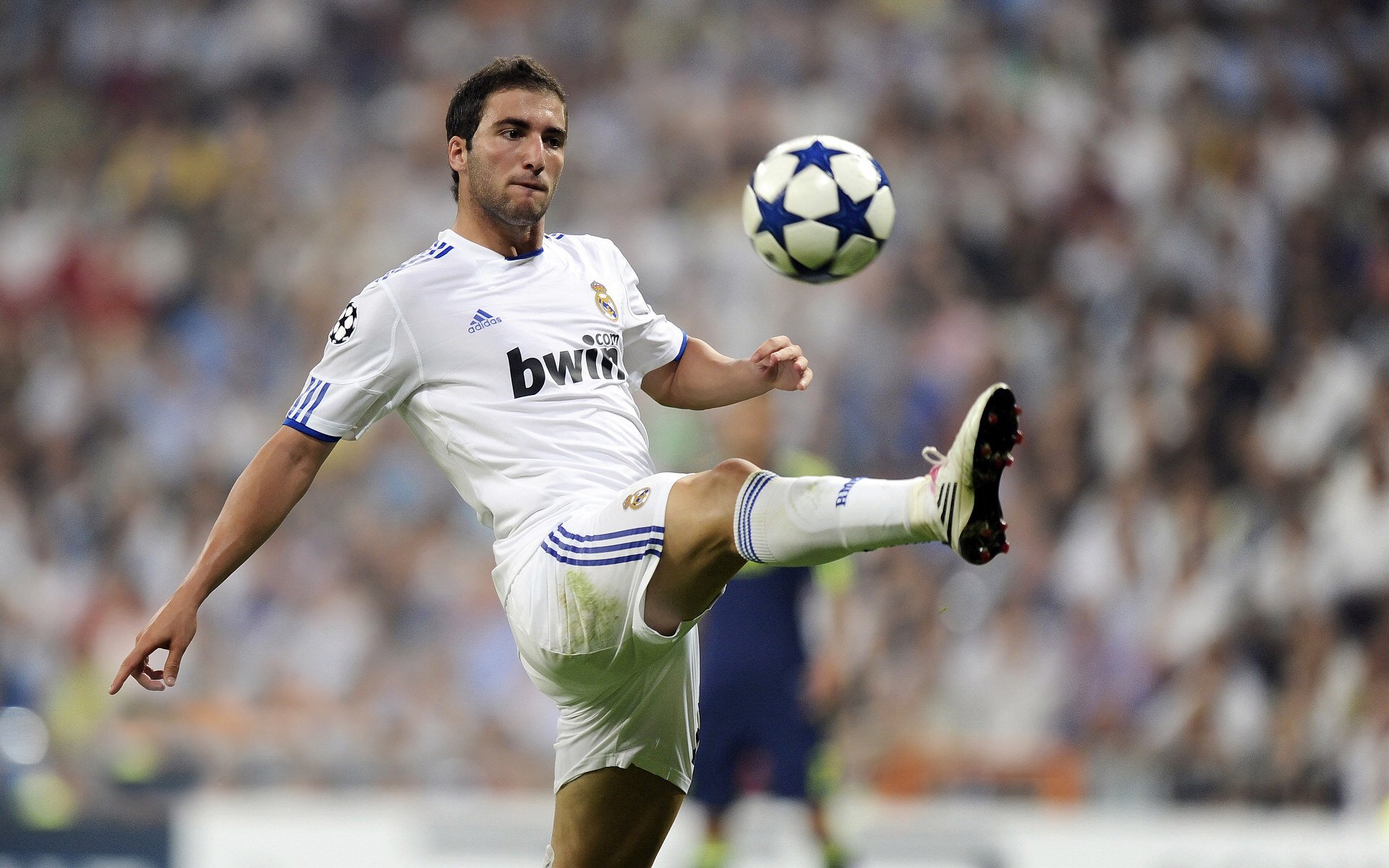 东决关键战之夜，弗拉霍维奇如何成为攻防转换的隐形引擎